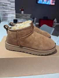 Ugg ultra mini