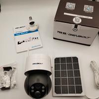 Videocamera con pannello solare