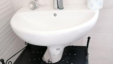 LAVABO con rubinetto Geberit