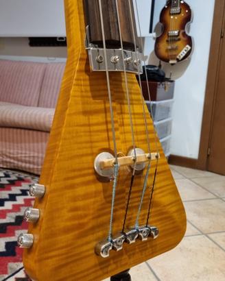 Contrabbasso elettrico Warwick Triumph