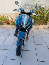 Beverly piaggio 125. Tourer