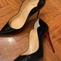 Scarpe col tacco nere Christian Louboutin