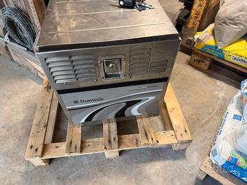 Generatore-Gruppo Elettrogeno Dometic Tec 30