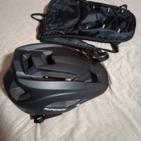 casco mtb e zaino nuovi 