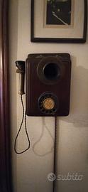 Telefono a muro