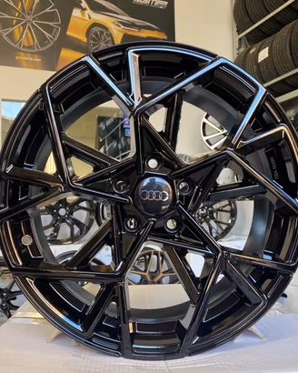 Cerchi NUOVI Audi raggio 18 cod.78423