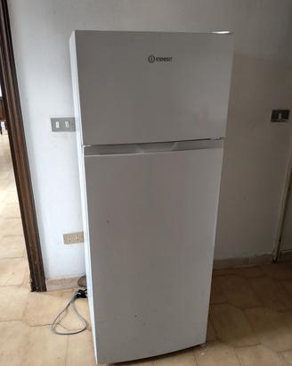 frigo e congelatore Indesit 