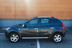 Dacia Sandero Stepway 1.5 DCI 2012