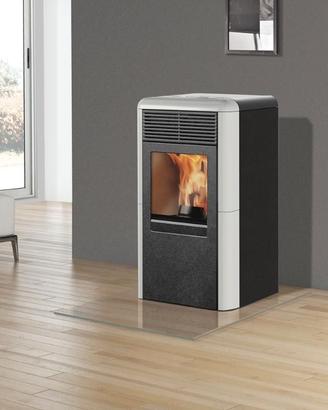 STUFA A PELLET POINT ITALIANA CAMINI 8 KW