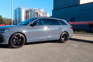 Cupra Leon Sportstourer Mild Hibrid 150 CV DSG