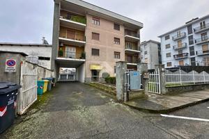 4 LOCALI A SANTHIÀ