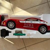 Auto telecomandata “FERRARI”