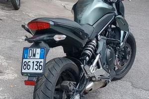 Kawasaki ER-6n 2012 – Solo 16.600 km – Ottime cond
