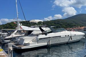 Tecnomarine custom ,refitting del 2022 + hard top