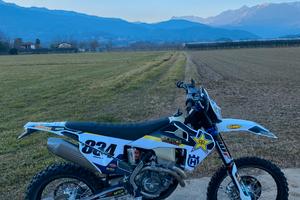 Husqvarna FE 350 2022 Rockstar Edition
