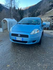 Fiat Punto neopatentato