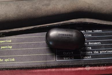 Samsung Galaxy Buds True wireless AKG