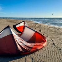 Kite Best TS