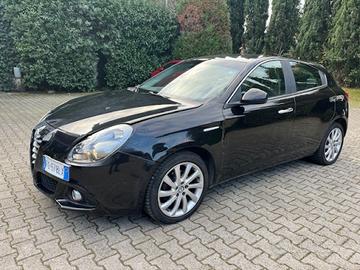 ALFA ROMEO Giulietta 1.6 JTDm-2 Distinctive Euro