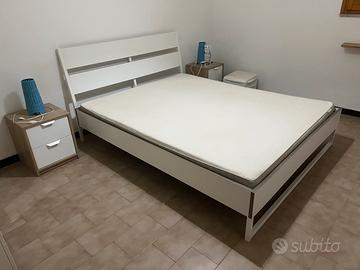 Letto matrimoniale +armadio e comodini