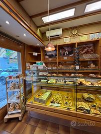 Arredamento negozio panificio-pasticceria