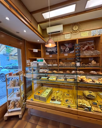 Arredamento negozio panificio-pasticceria