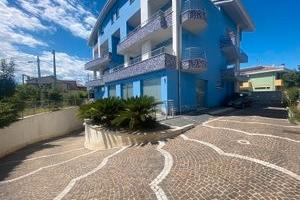 BILOCALE con garage e terrazzo