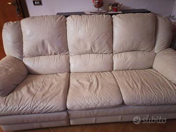 Divano 3 posti e a 2 posti Vera pelle color cream