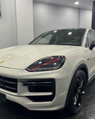 Porsche Cayenne Coupé 4.0 Turbo GT
