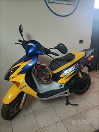scooter Honda x 8rx