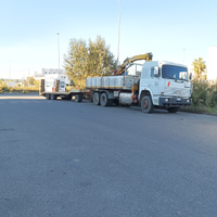 Iveco 190-42 con gru radiovomando