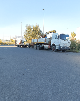 Iveco 190-42 con gru radiovomando