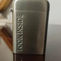 Raro porta fiammiferi Vintage in acciaio