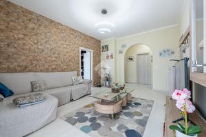 PORZIONE DI TRIFAMILIARE A COLLEGNO