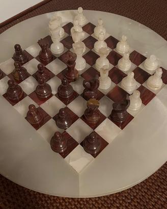 Scacchiera rotonda in marmo