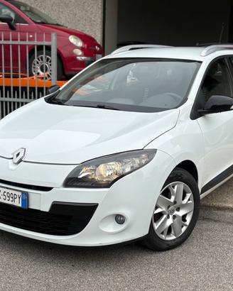 Renault Megane Mégane 1.5 dCi 110CV EDC SporTour G
