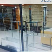 arredamento negozio