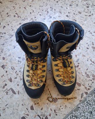 scarponi la Sportiva