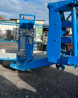 Piattaforma aerea articolata modello genie z45/22