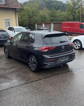 VOLKSWAGEN GOLF 8 - 2.0 TDI CV 150 DSG Life - 2021