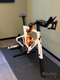 Zwift Ride + Wahoo KICKR CORE + Zwift Play