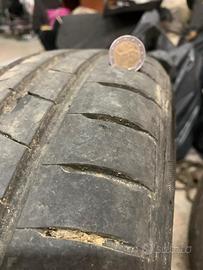 Gomme hankook 185/65 r15