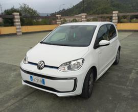 VOLKSWAGEN e-up - 2020