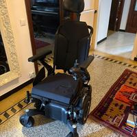 Carrozzina elettrica disabili