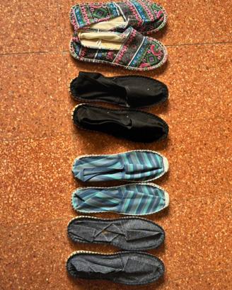 4 paia di espadrillas