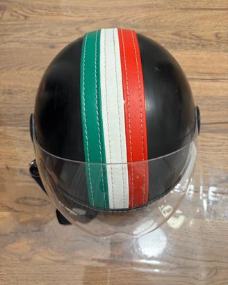 Casco jet