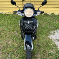 Scarabeo 125