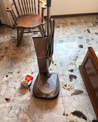Lucidatrice per pavimenti 