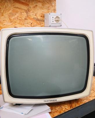 TELEVISORE VINTAGE
