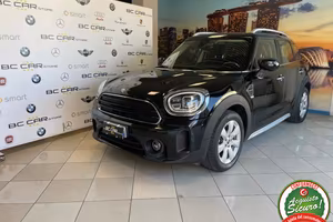 MINI Countryman 2.0 Cooper D 150cv Aut. *NAVI